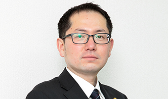 弁護士　牧田 亮(まきた りょう)